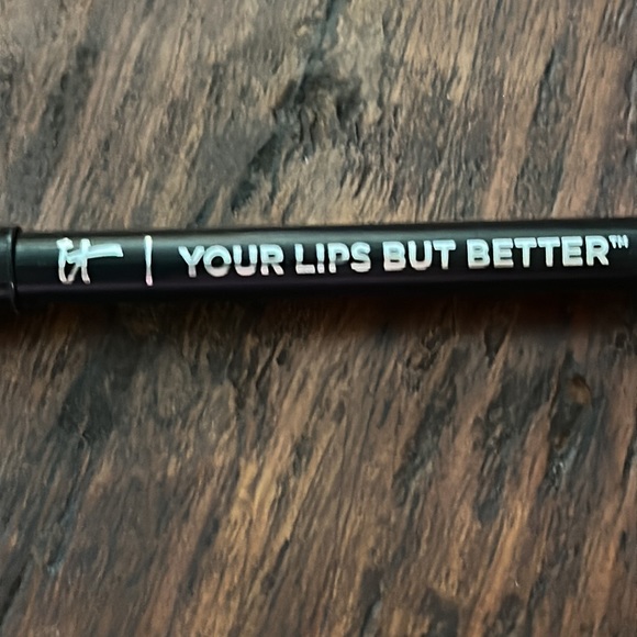 IT Cosmetics Your Lips But Better Lip Liner / Stain in shade “Je Ne Sais Quoi - Picture 2 of 3